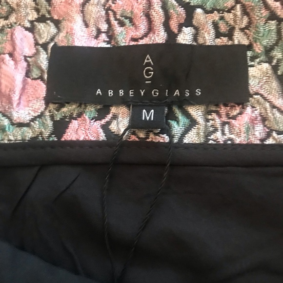 NWT Abbey Glass Jessica Brocade Short Skirt Medium - Picture 4 of 9